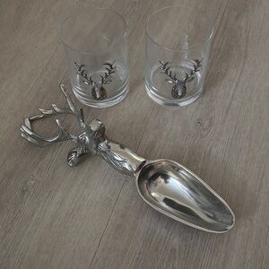 Silver Deer Head Ice Scoop and Glass Set